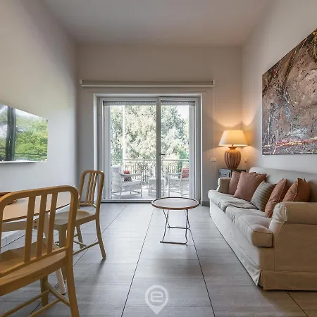 Poetto Sea Breeze - Orange Апартаменты Кальяри